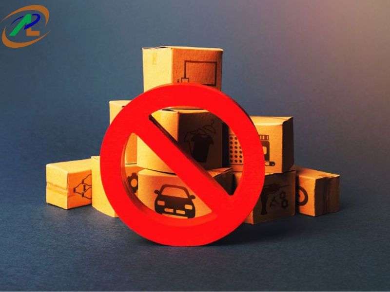 Hậu quả khi vi phạm danh mục hàng cấm vận chuyển là gì